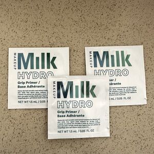 5/25✨milk hydro grip primer 3 samples